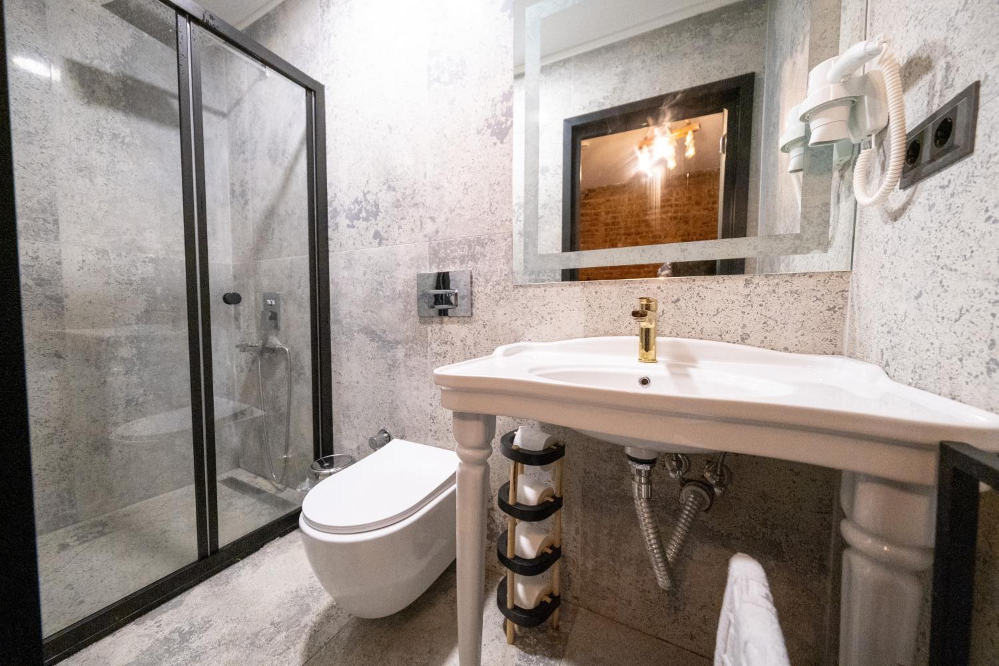 The Luxury Frame Suites Istanboel Buitenkant foto